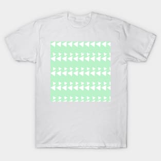 Triangles pattern Geometric design sage green T-Shirt